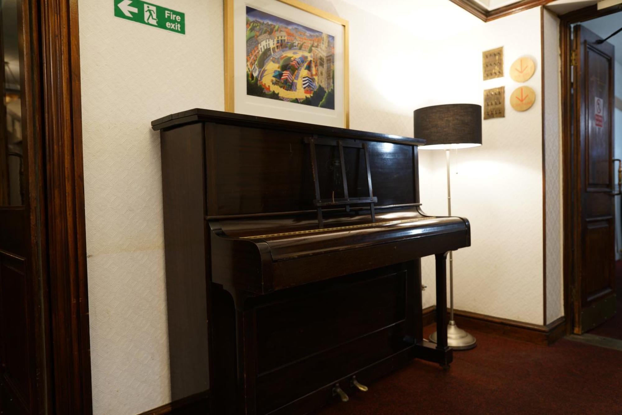 Royal Hotel Kettering Dış mekan fotoğraf